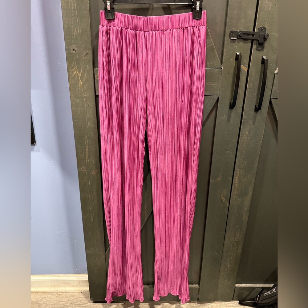 Fashion Nova Vibrant Pink Pleated Pants